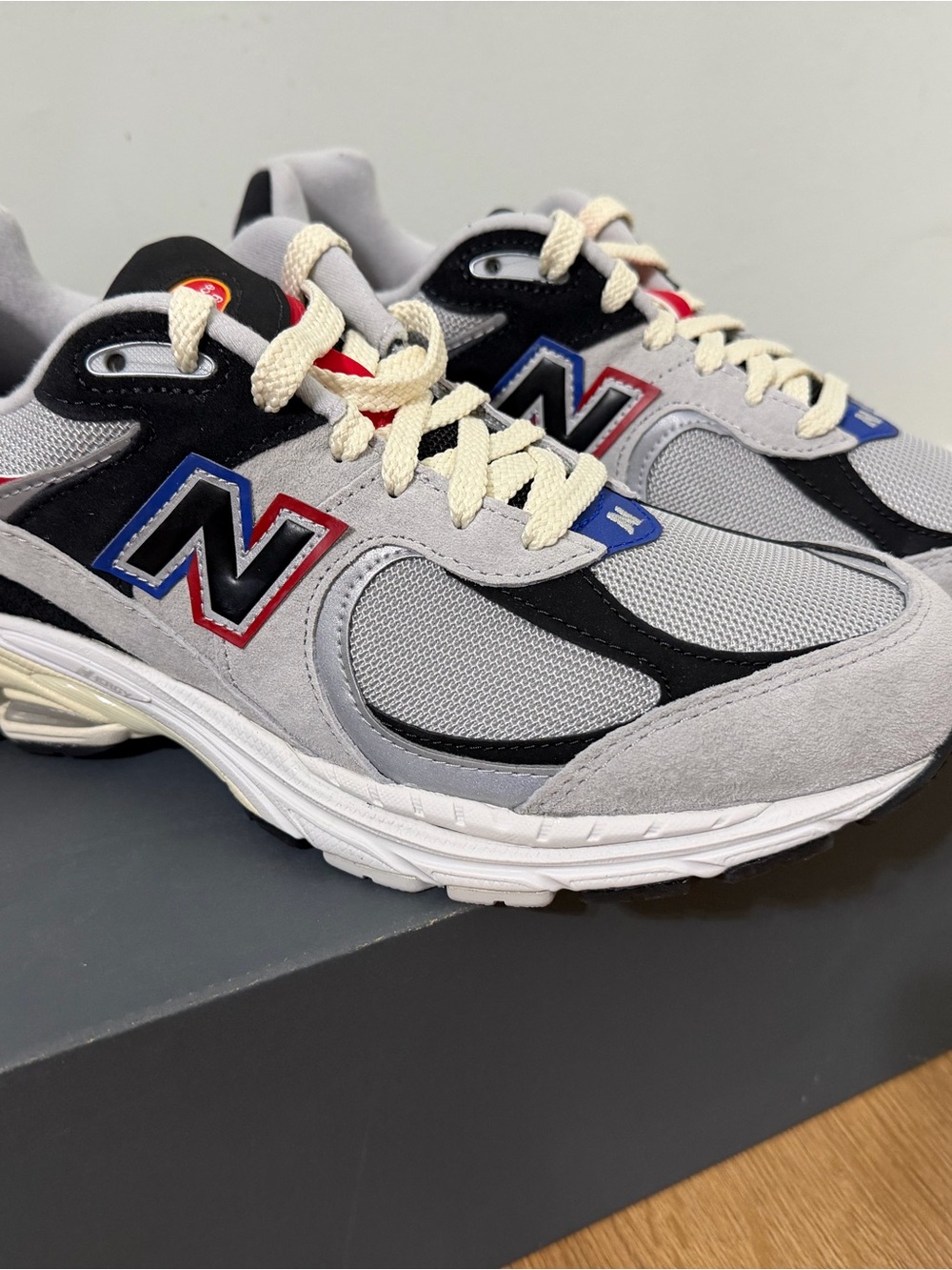 New Balance Gray, Black & Blue Men's Retro Running Sneakers